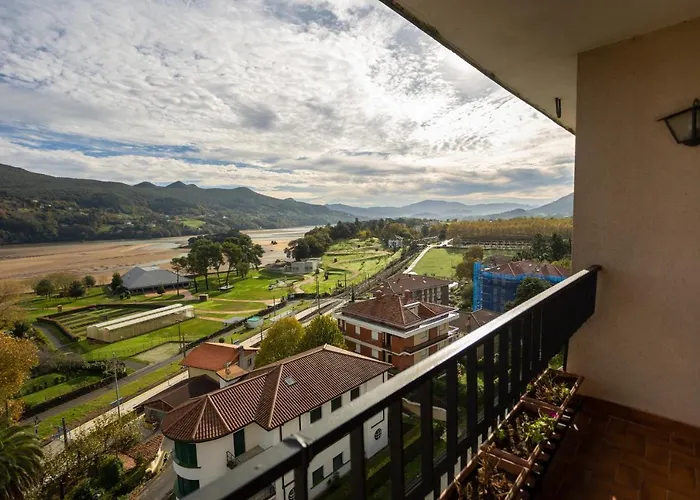 El Mirador De Urdaibai *